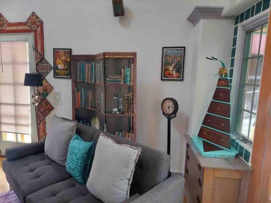 Boho Hip Bungalow In Old Bisbee Eksteriør billede
